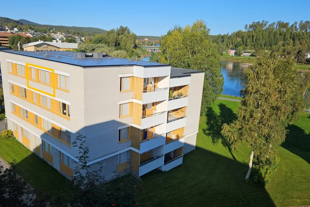 Djupövägen 17 lgh 1302, 1 Rkv, byggnaden på Älvtorpet