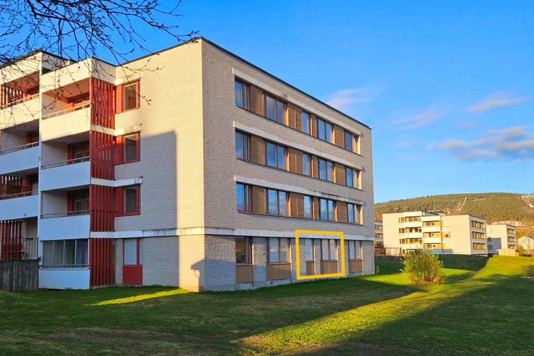 Liten hyresrätt vid älven i Sollefteå på Djupövägen 25 B lgh 0902 med gångavstånd till GB-skolan och I21