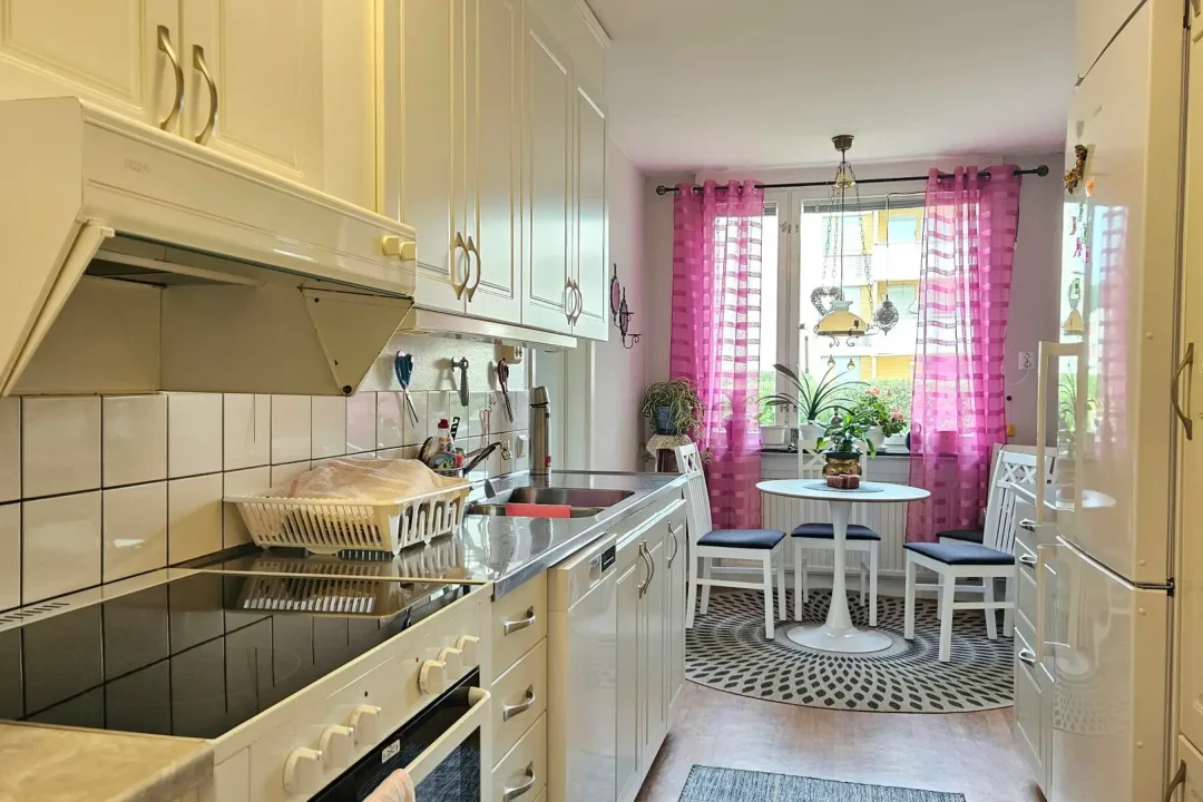 2. D23A #1002, kök -2