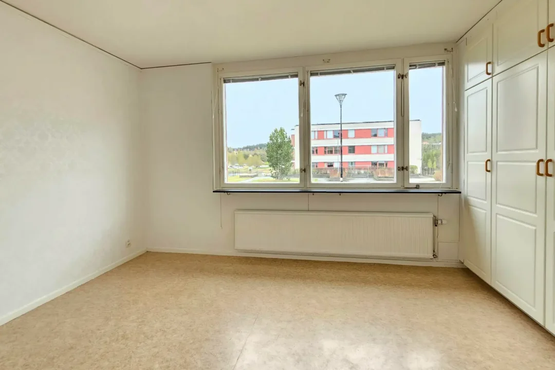 Ledig lägenhet - hyresrätt - med 3 Rok i Sollefteå på Djupövägen 25 lgh 1004, sovrum 1